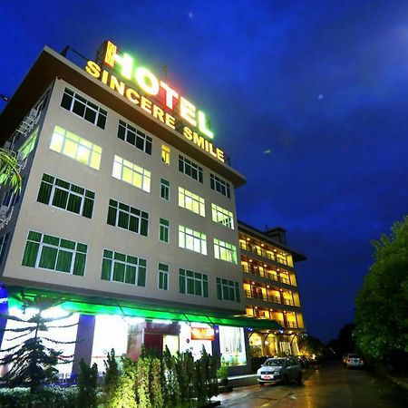 Hotel Sincere Smile Γιανγκόν Εξωτερικό φωτογραφία