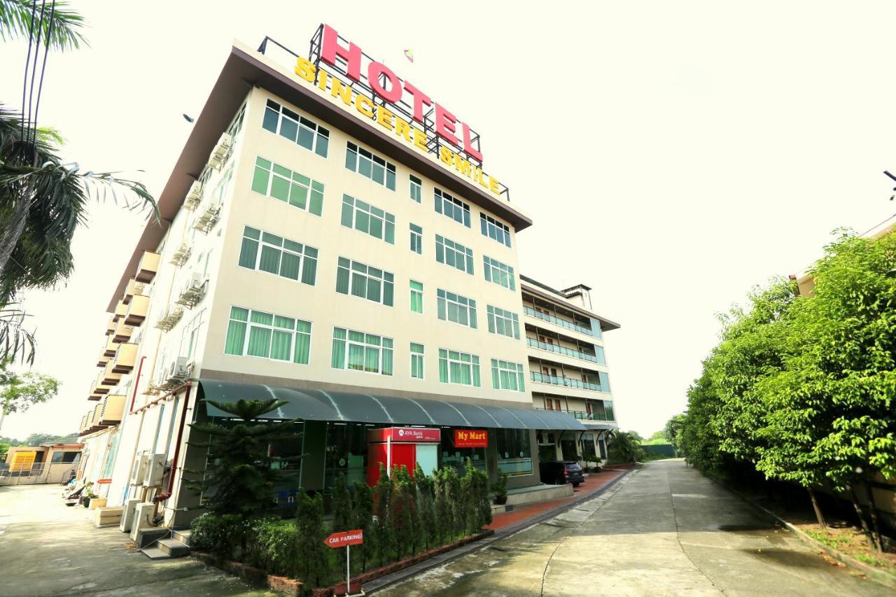 Hotel Sincere Smile Γιανγκόν Εξωτερικό φωτογραφία