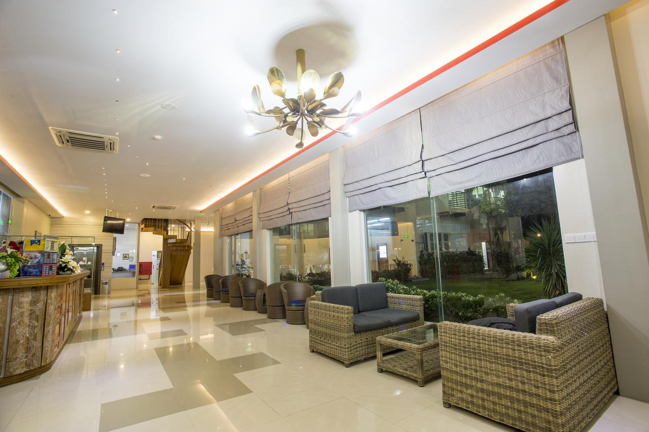 Hotel Sincere Smile Γιανγκόν Εξωτερικό φωτογραφία