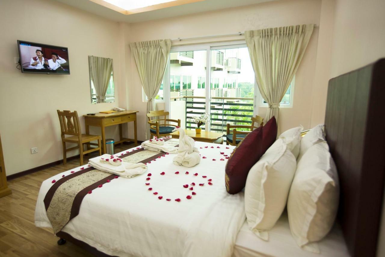 Hotel Sincere Smile Γιανγκόν Εξωτερικό φωτογραφία